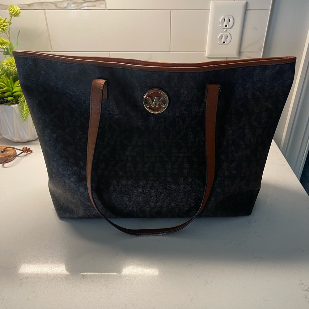 Michael Kors Black and Brown Tote Bag